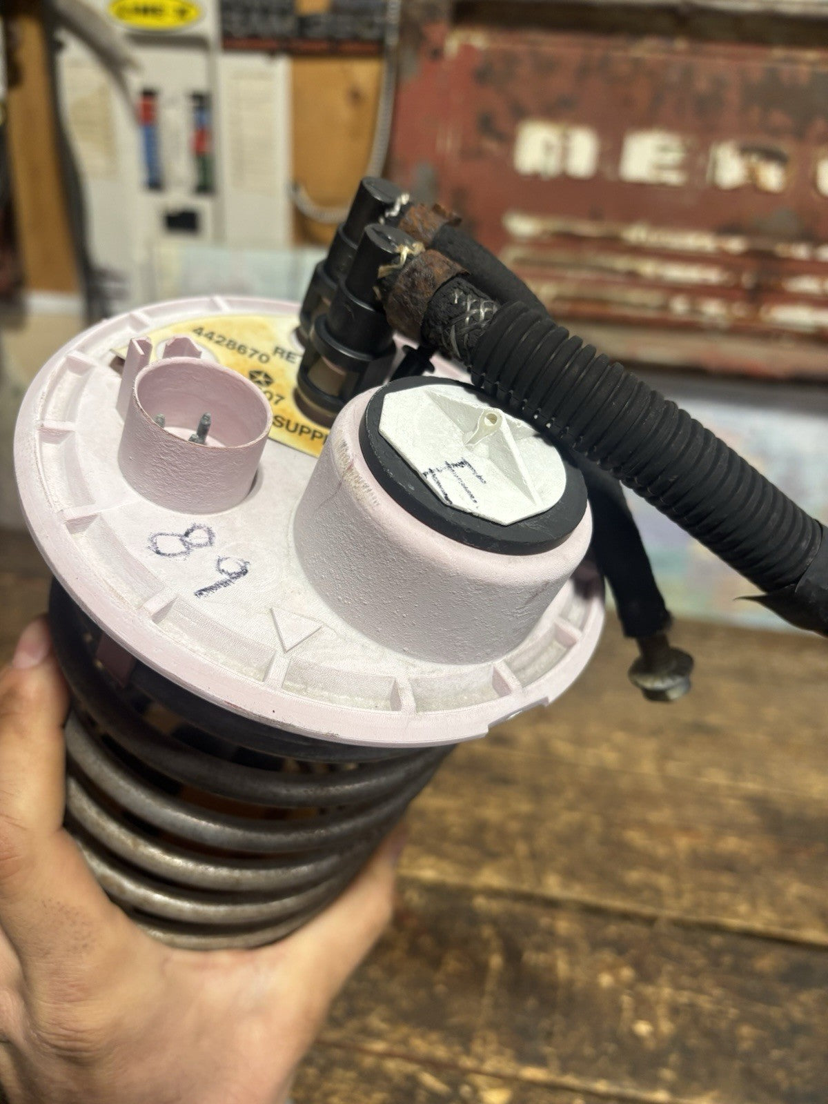 1989 DODGE RAM 250 350 1ST GEN CUMMINS FUEL SENDING UNIT 4428670