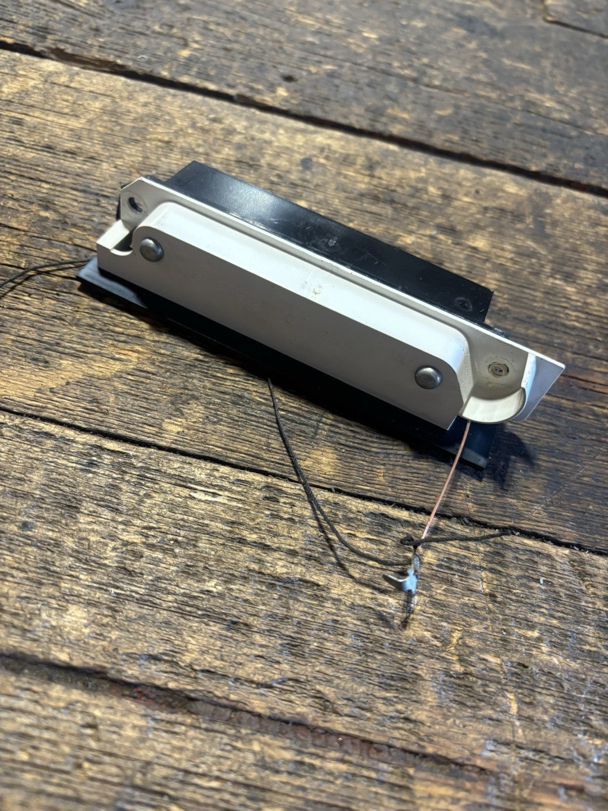 1990 - 1993 DODGE RAM 1ST GEN GEAR SELECTOR INDICATOR GAUGE CLUSTER 56006824