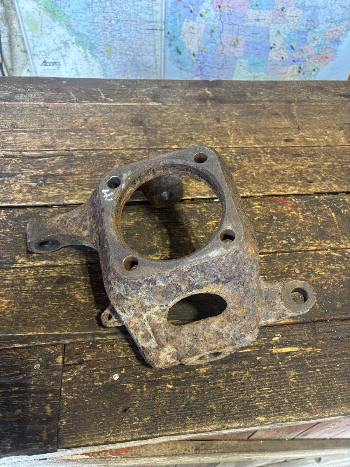 DRIVER SIDE STEERING KNUCKLE 99-02 DANA 60 DODGE RAM 2500/3500 CUMMINS OR GAS