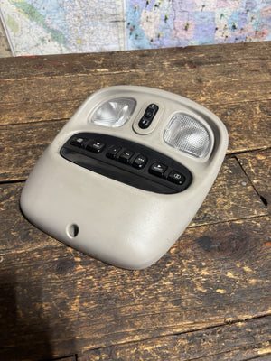 2006 2007 2008 2009 DODGE RAM OVERHEAD CONSOLE WITH SUNROOF CONTROLS 56046107aa