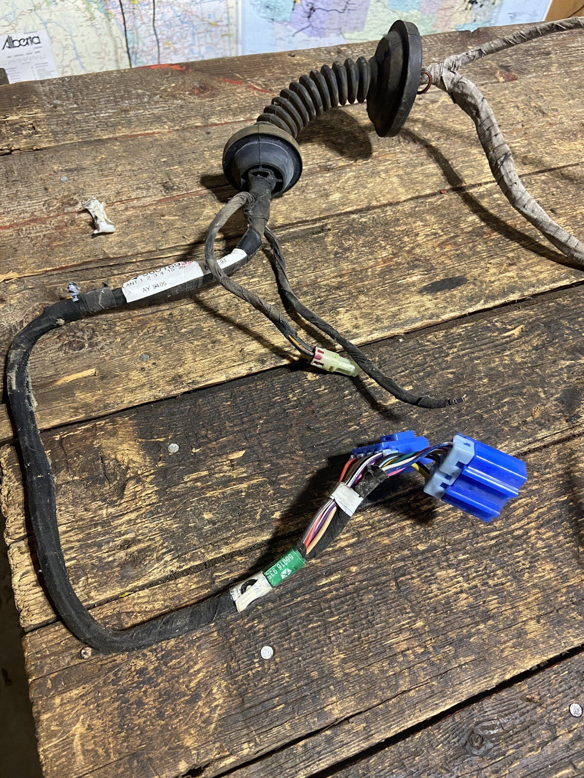 1994 - 1997 DODGE RAM POWER WINDOW DOOR HARNESS SET 56016934, 56016935