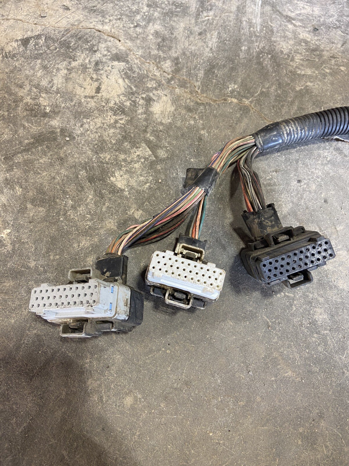 1996 DODGE RAM 2500 3500 CUMMINS 5SPD 2WD ENGINE HARNESS 56011501AF CUT SECTION*