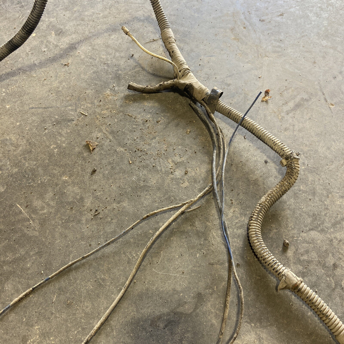 1990 1991 1992 1993 DODGE RAM 250 350 CUMMINS FRAME CHASSIS REGCAB LONGBOX