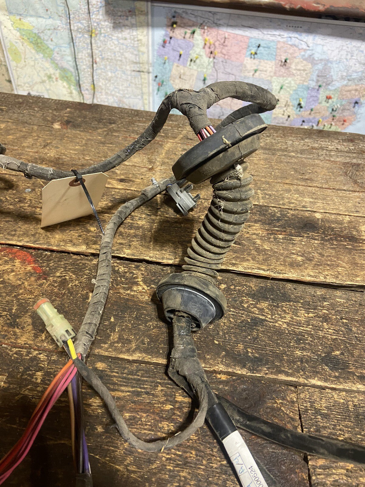 1994 - 1997 DODGE RAM POWER WINDOW DOOR HARNESS SET 56016934, 56016935