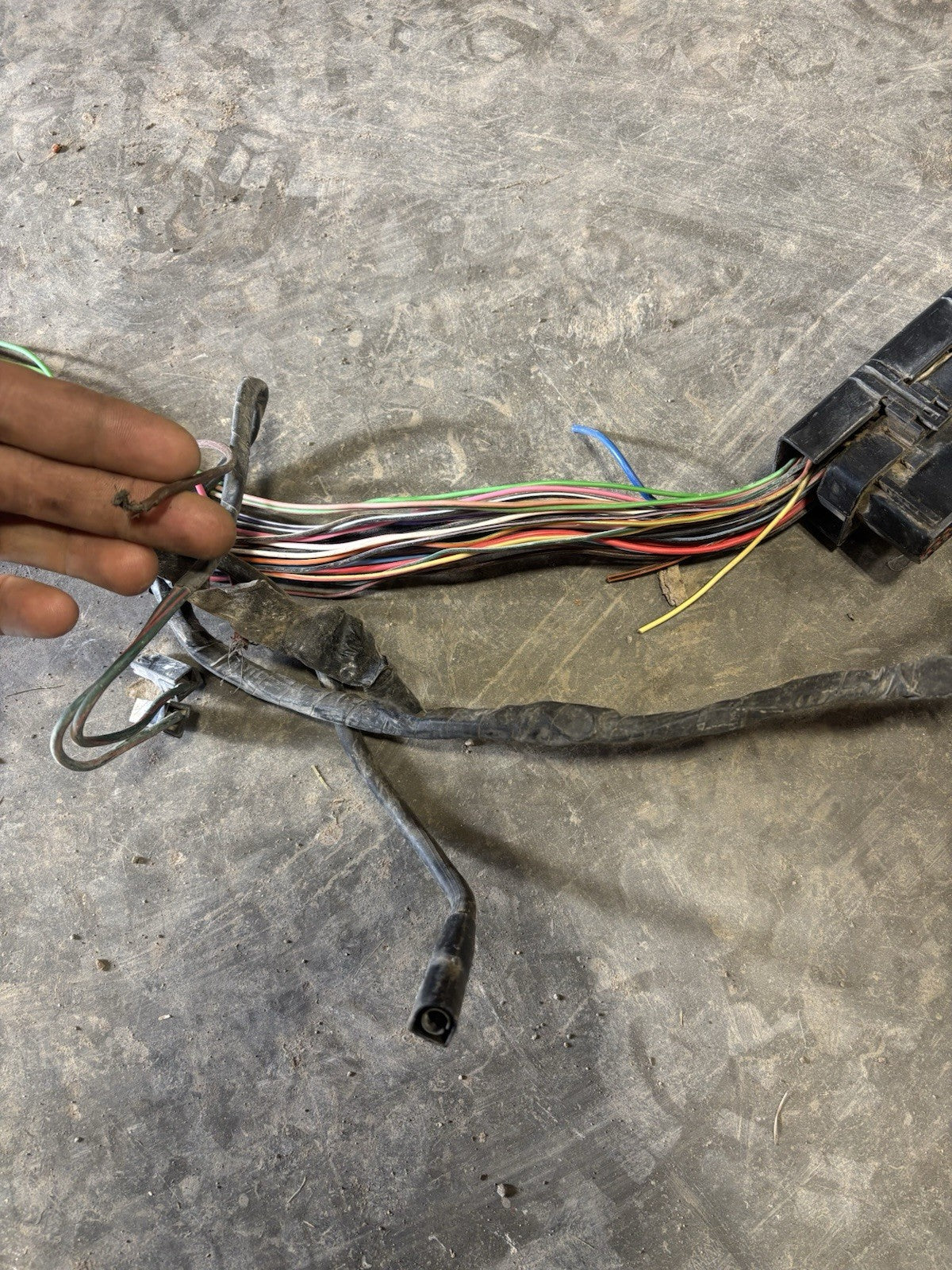 1991 .5 DODGE RAM 250 350 Intercooled CUMMINS ENGINE BAY WIRING HARNESS 56017330