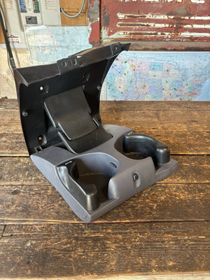 1998 - 2002 DODGE RAM 2500 3500 LIGHT MIST GREY AUTO TRANS CUPHOLDER CUPHOLDERS