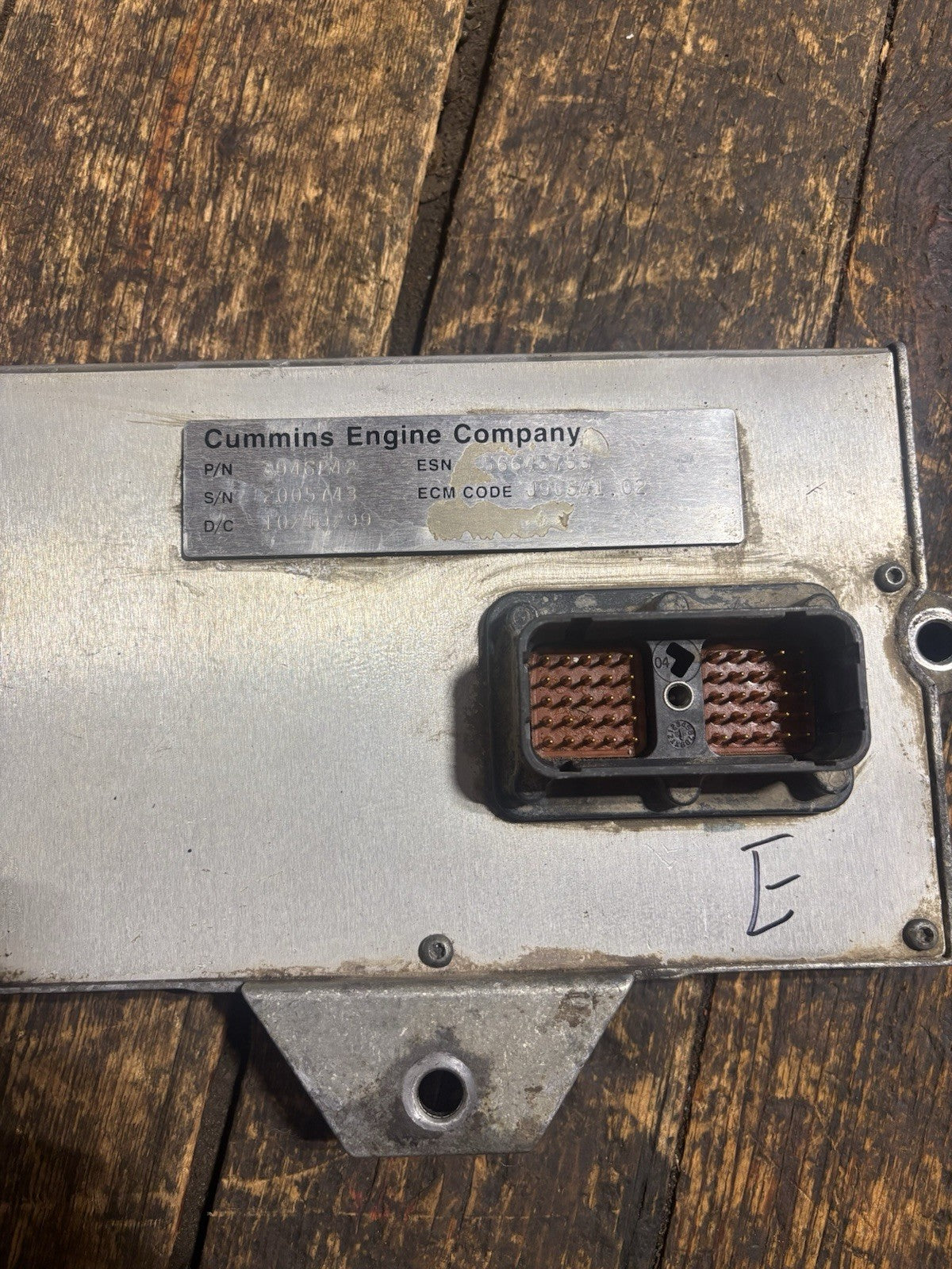 Early 2000 DODGE RAM 2500 3500 5.9L CUMMINS MANUAL ECM 3946242 ENGINE COMPUTER