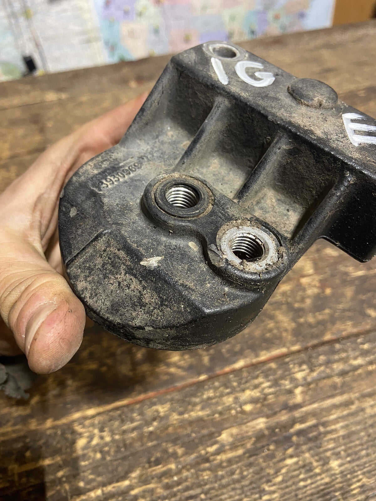 OEM 1989 - 1993 DODGE RAM 250 350 CUMMINS FUEL FILTER HOUSING HEAD 3930969