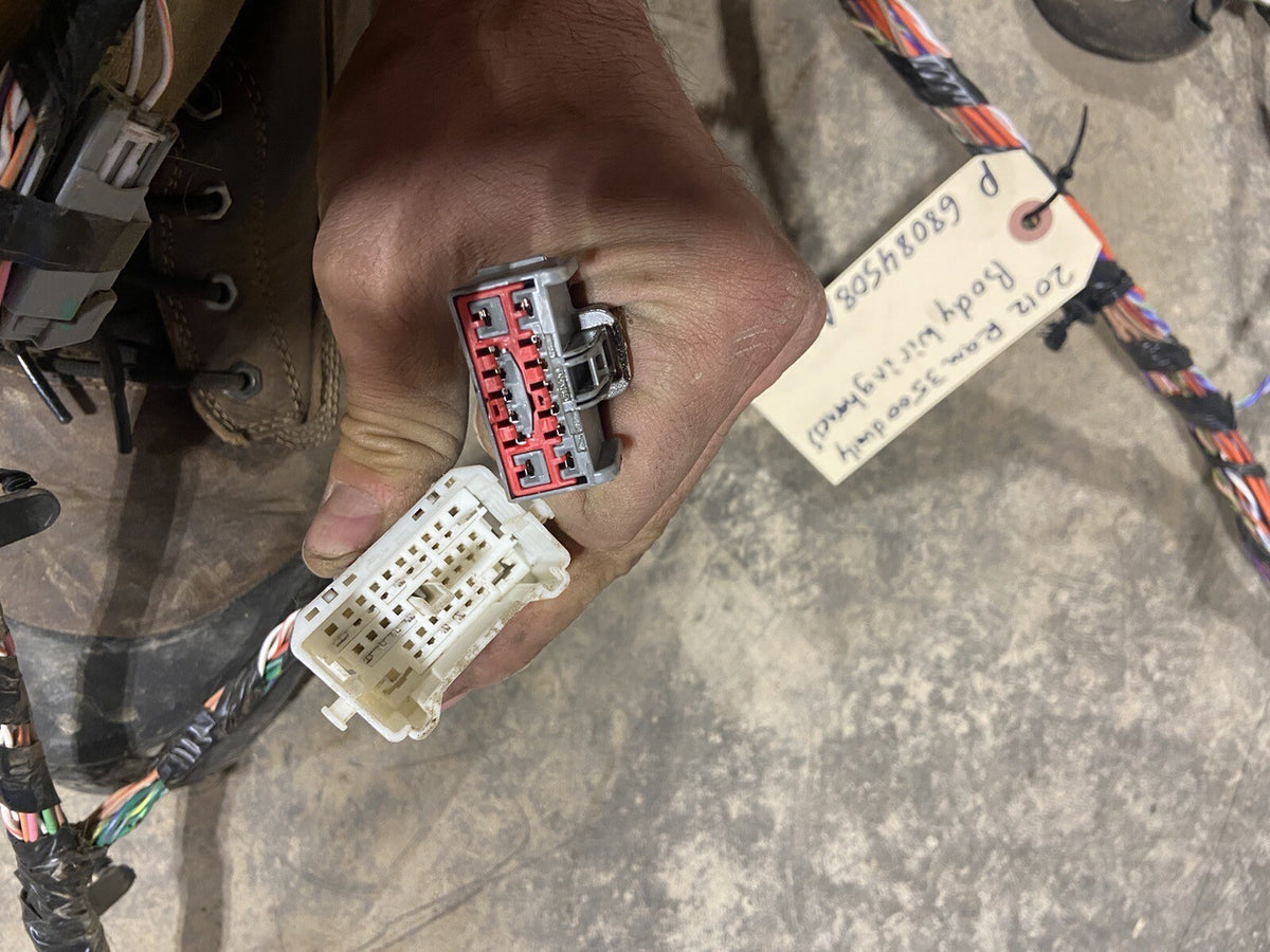2012 DODGE RAM 2500 3500 CUMMINS BODY WIRING HARNESS P68084508AE