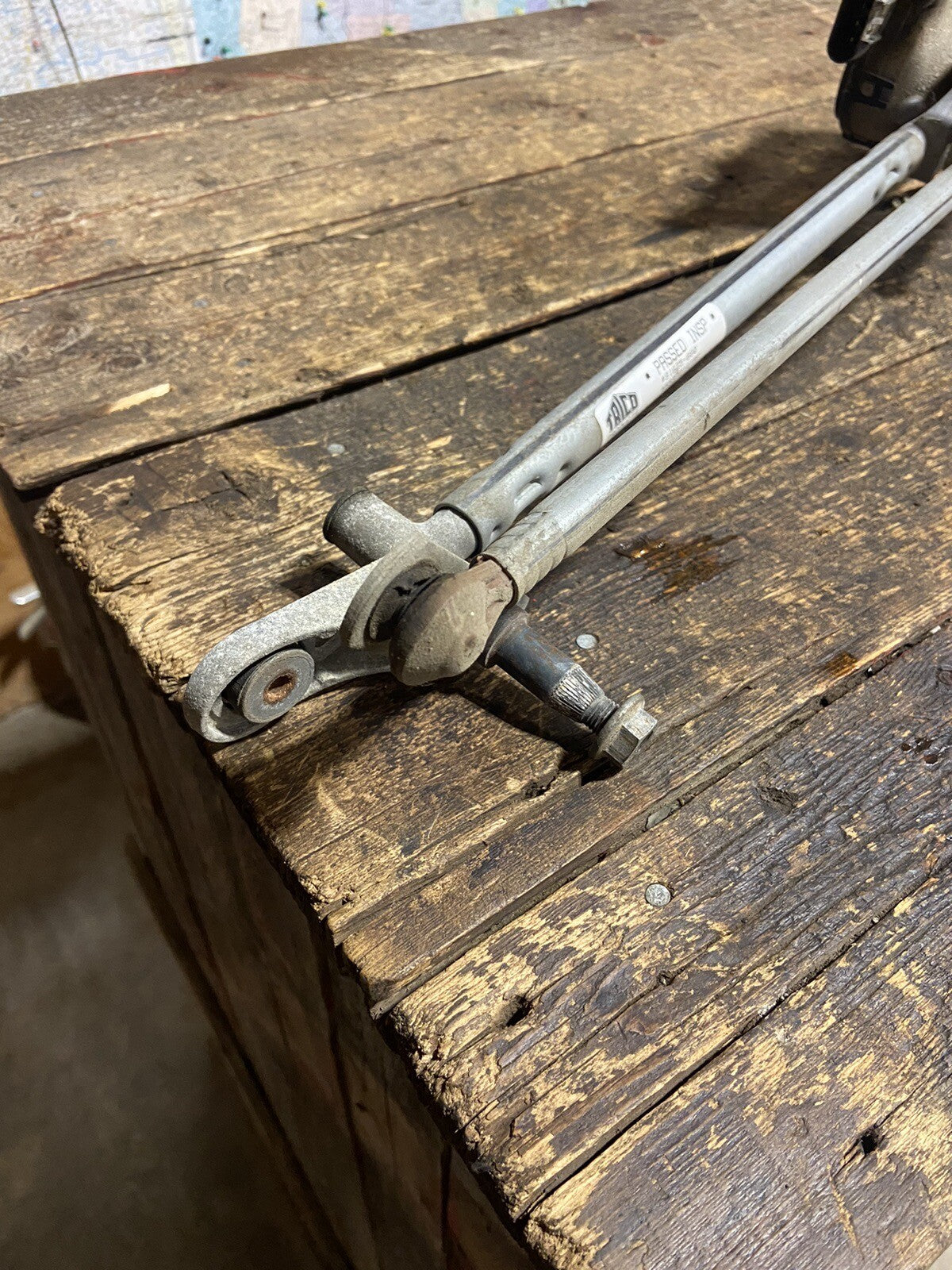 2010 - 2012 DODGE RAM 2500 3500 WIPER MOTOR &amp; LINKAGE ARMS ASSEMBLY 55372141AF