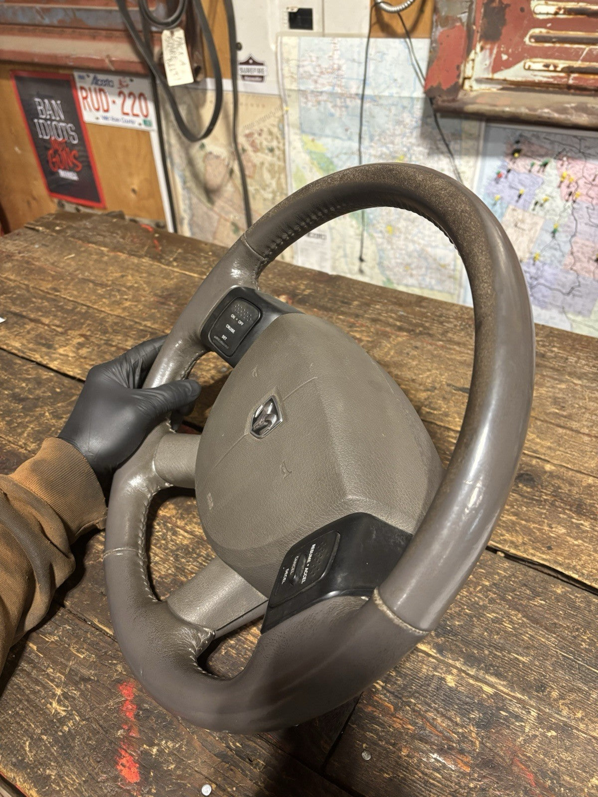2006 - 2009 DODGE RAM 2500 3500 STEERING WHEEL W VOLUME RADIO CRUISE CONTROLS