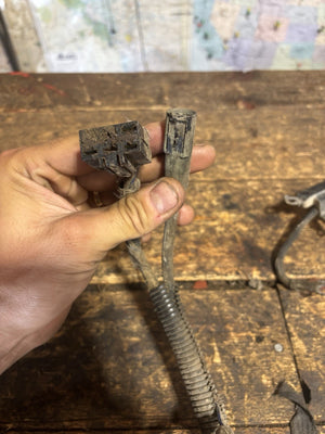 1989-1993 DODGE RAM 250 350 5.9L 1ST GEN CUMMINS ALTERNATOR HARNESS 53017288