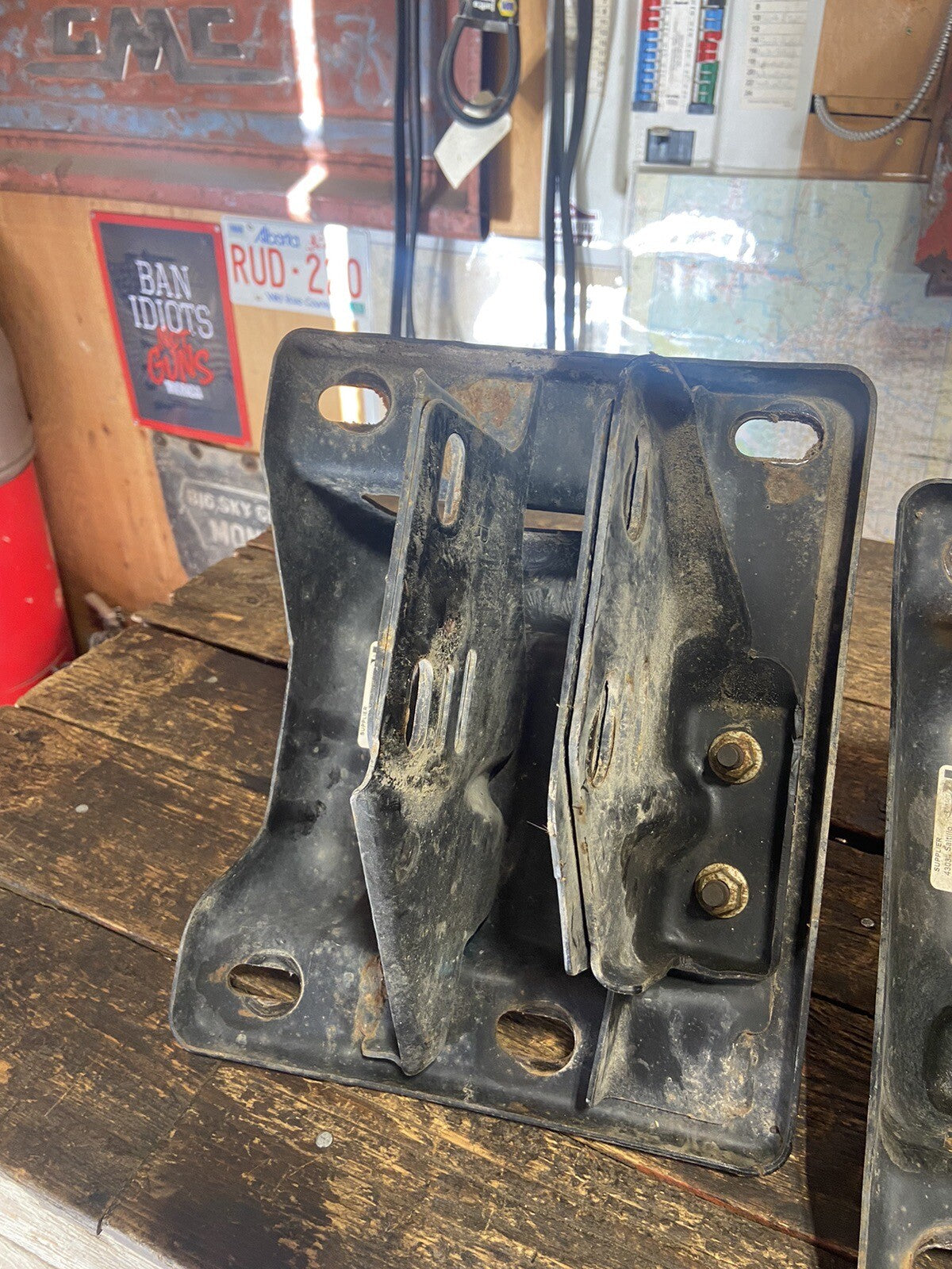 2010 - 2018 DODGE RAM 2500 3500 CUMMINS BUMPER BRACKETS SET WITH TOW HOOKS