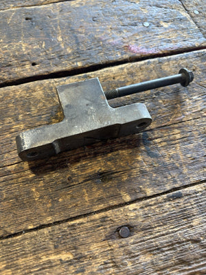 1994 - 1998 DODGE RAM P7100 PPUMP INJECTION PUMP MOUNT BRACKET 3930924