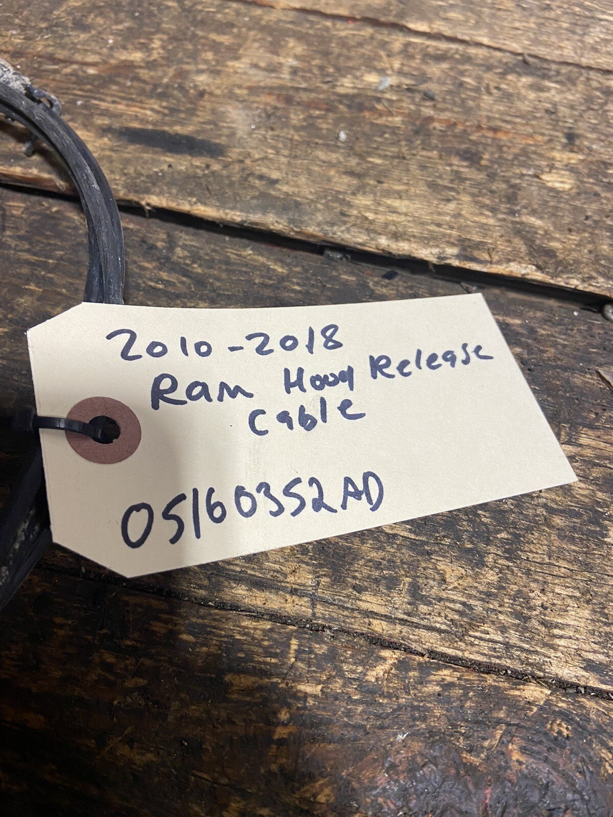 2010 - 2018 DODGE RAM 1500 2500 3500 TRUCKS HOOD RELEASE CABLE 05160352AD