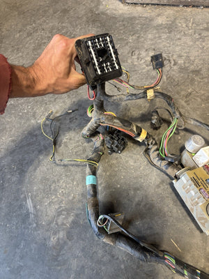 1990 DODGE RAM TRUCK GAS DASH WIRING HARNESS NO AC BASE MODEL 56004531