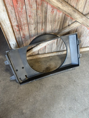 OEM 1994 - 2002 DODGE RAM 2500 3500 V10 8.0L FAN RADIATOR RAD SHROUD 52006486