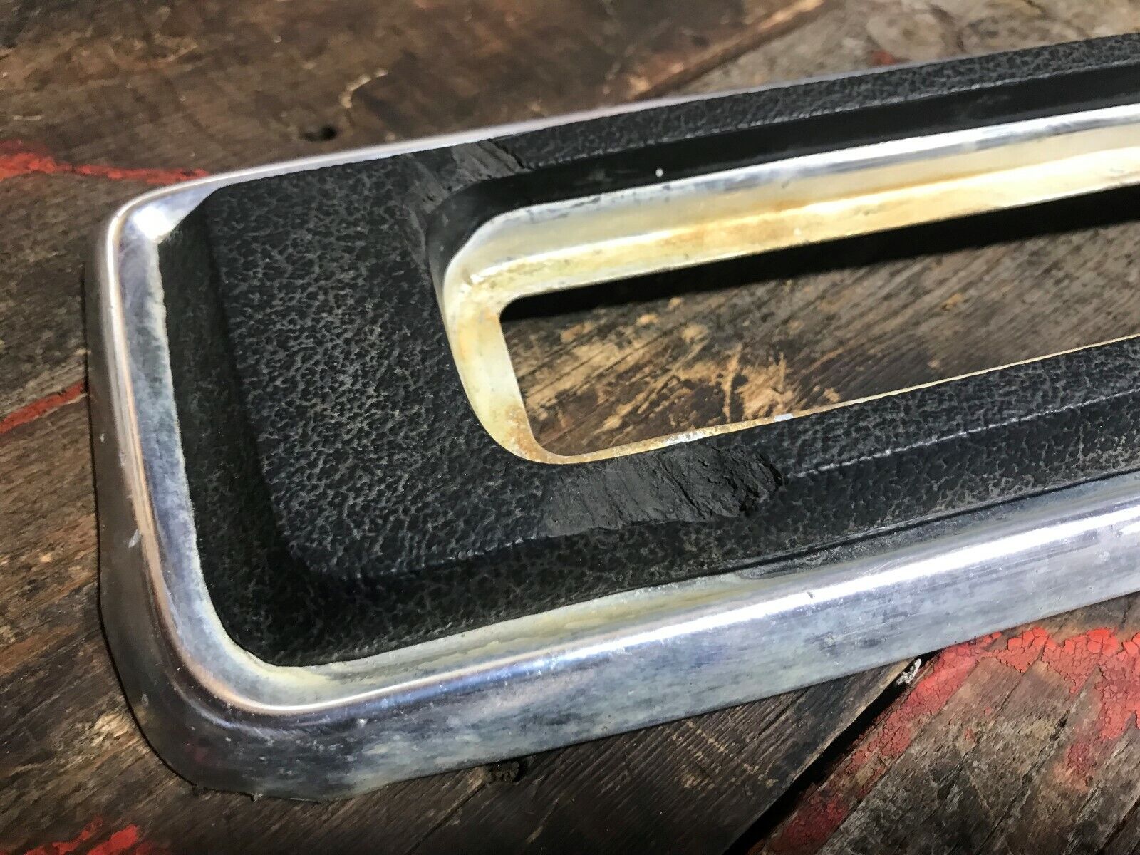 DRIVERS SIDE FRONT FENDER TRIM 1989 1990 1991 DODGE RAM TRUCKS FIRST GEN CUMMINS