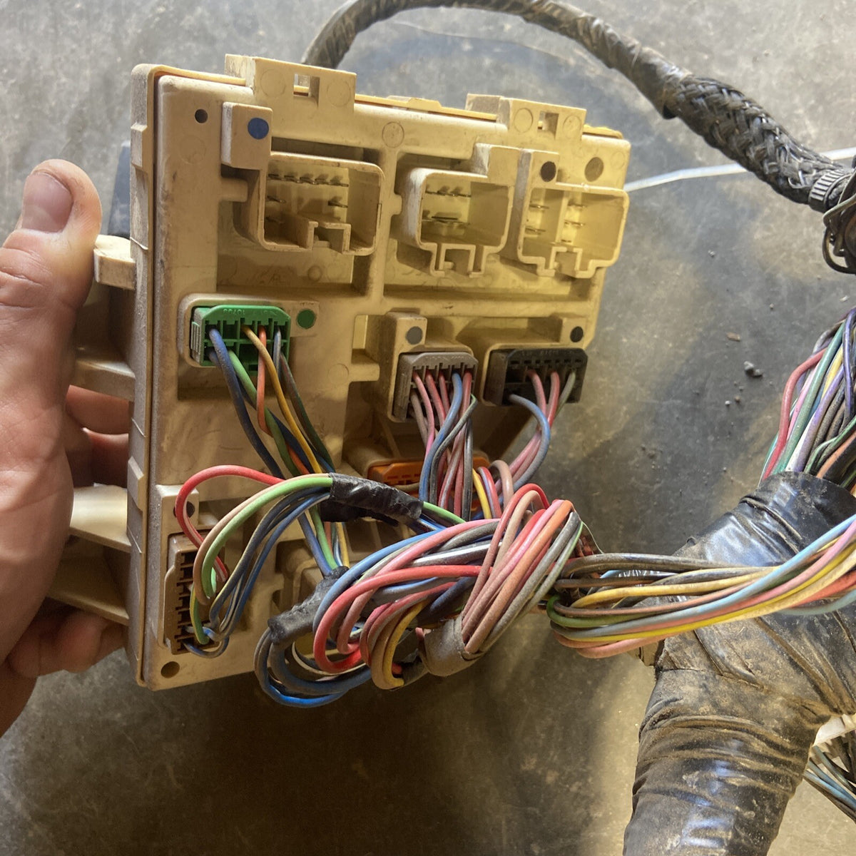 2000 - 2002 DODGE RAM CUMMINS MANUAL DASH WIRING HARNESS HEATED SEATS 56045361AF