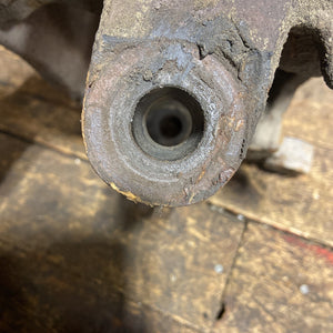 2010 -2012 DODGE RAM 2500 3500 CUMMINS / HEMI PASSENGER STEERING KNUCKLE SPINDLE
