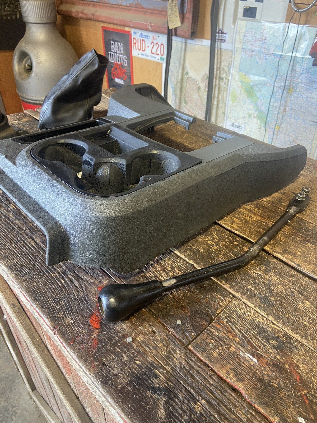 2006 - 2009 DODGE RAM MANUAL TRANSMISSION SHIFTER SURROUND CONSOLE BOOTS SET