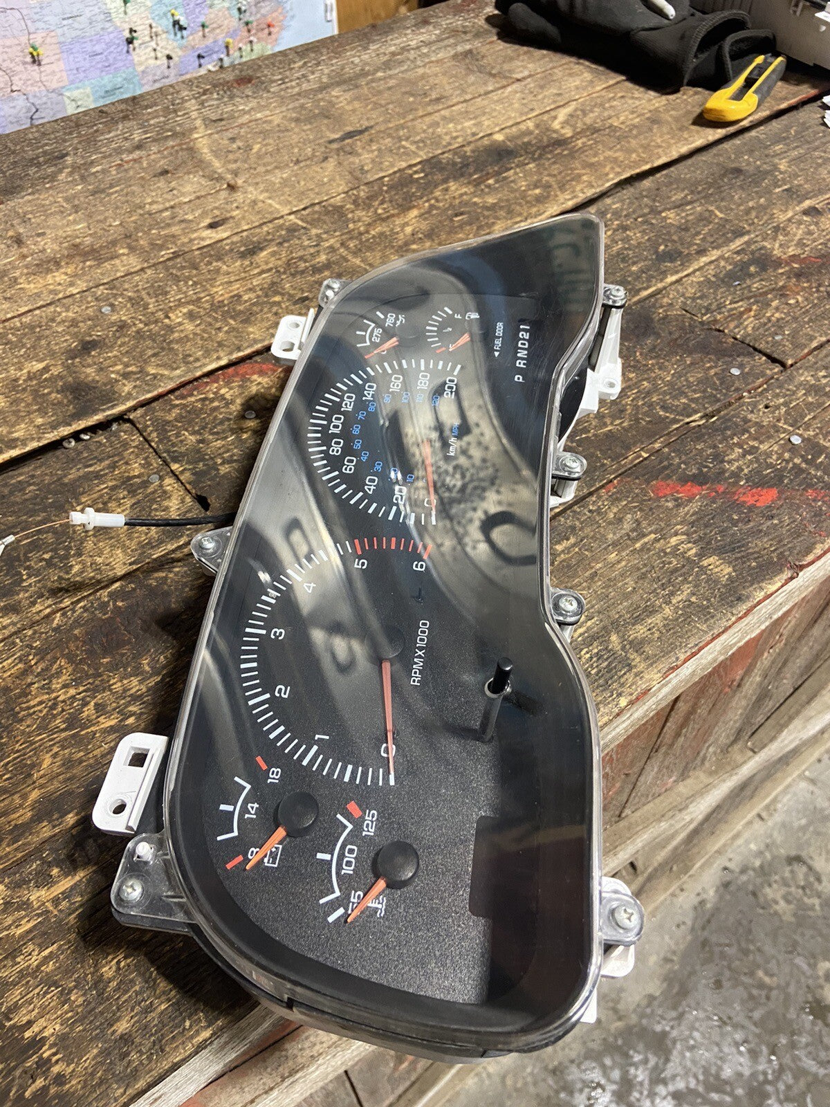 2000 DODGE RAM 1500 2500 3500 GAS AUTO INSTRUMENT GAUGE CLUSTER 281KMS 56020620