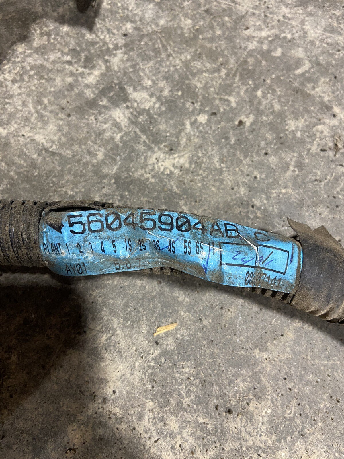 2001 DODGE RAM 2500 3500 CUMMINS ENGINE +PCM-STD TRANS HARNESS 3947682, 56045904