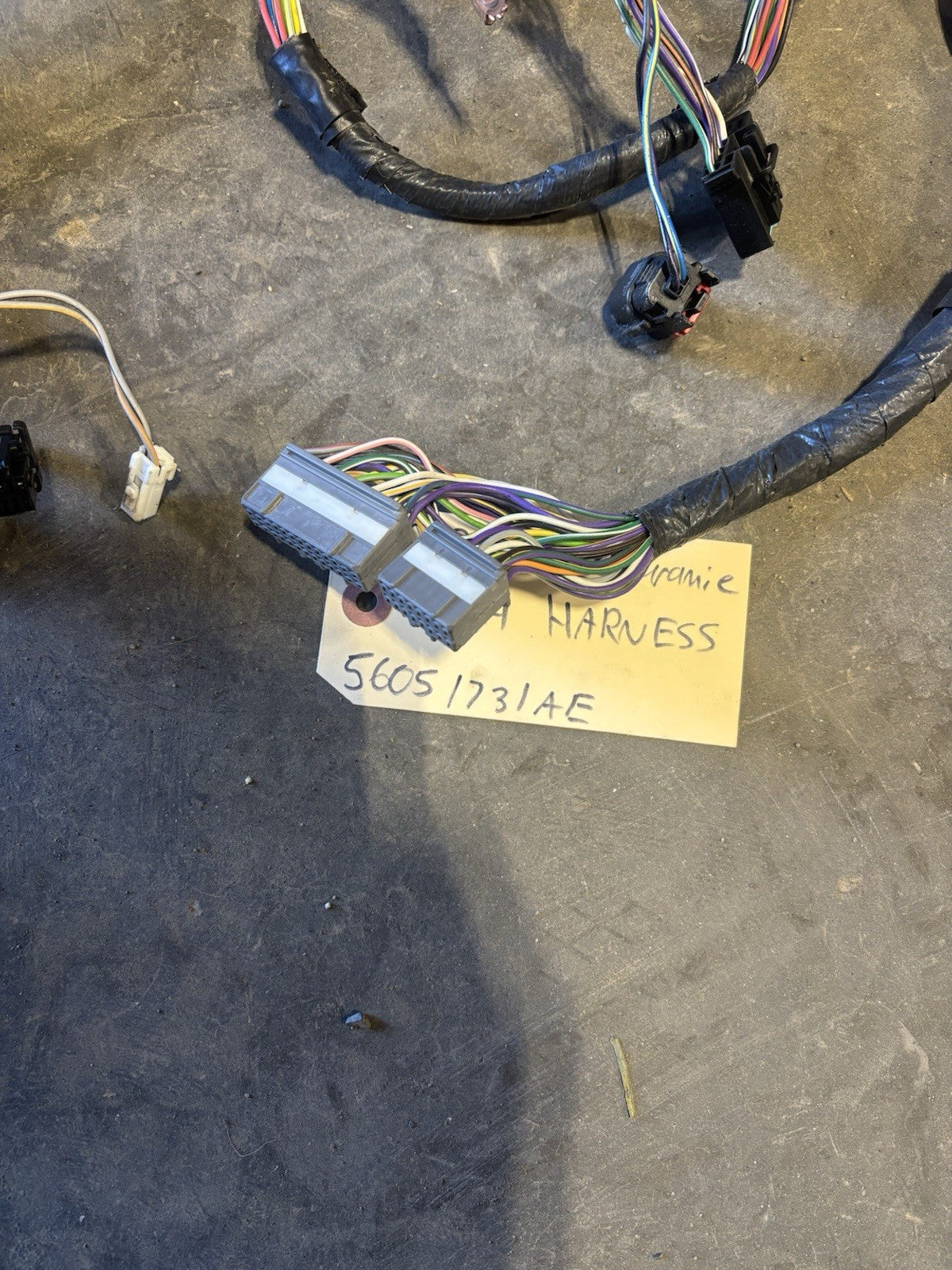 2006 2007 DODGE RAM CUMMINS AUTO DASH WIRING HARNESS LARAMIE 56051731AE