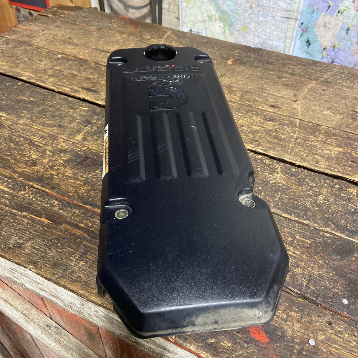 2003 2004 2005 DODGE RAM 2500 3500 5.9L CUMMINS DECORATIVE VALVE COVER 3957143