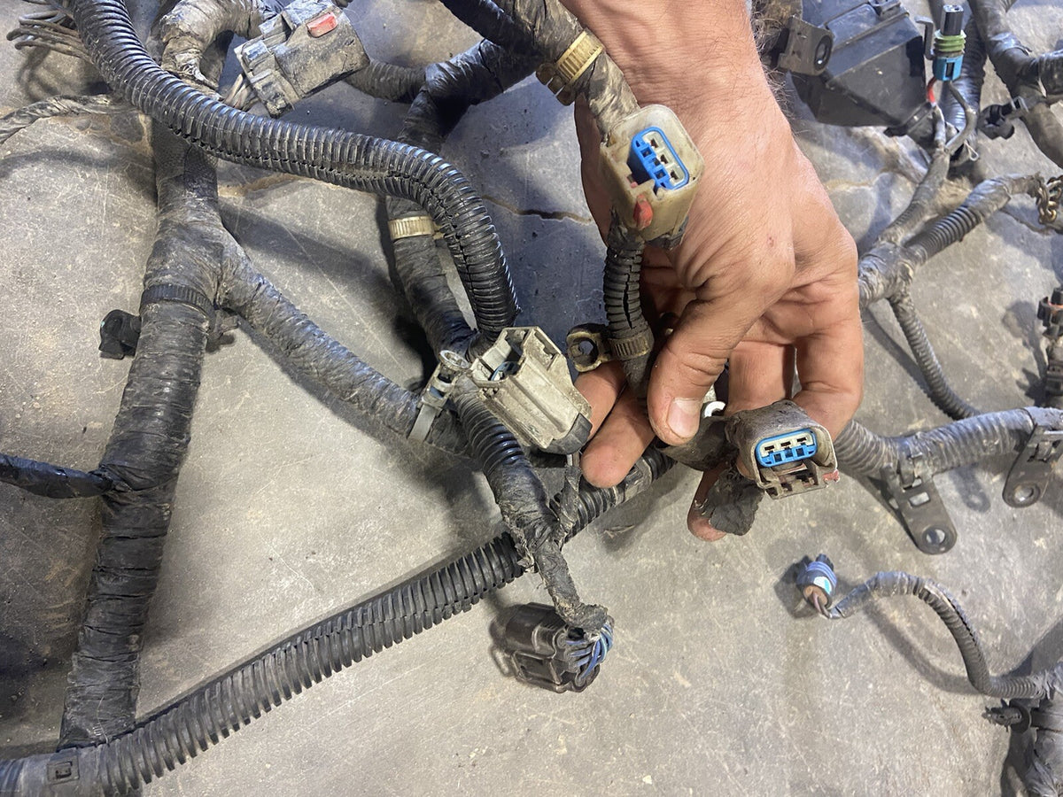 2012 RAM 6.7L CUMMINS COMPLETE MANUAL TRANS ENGINE HARNESS 68085412AF , 5291102