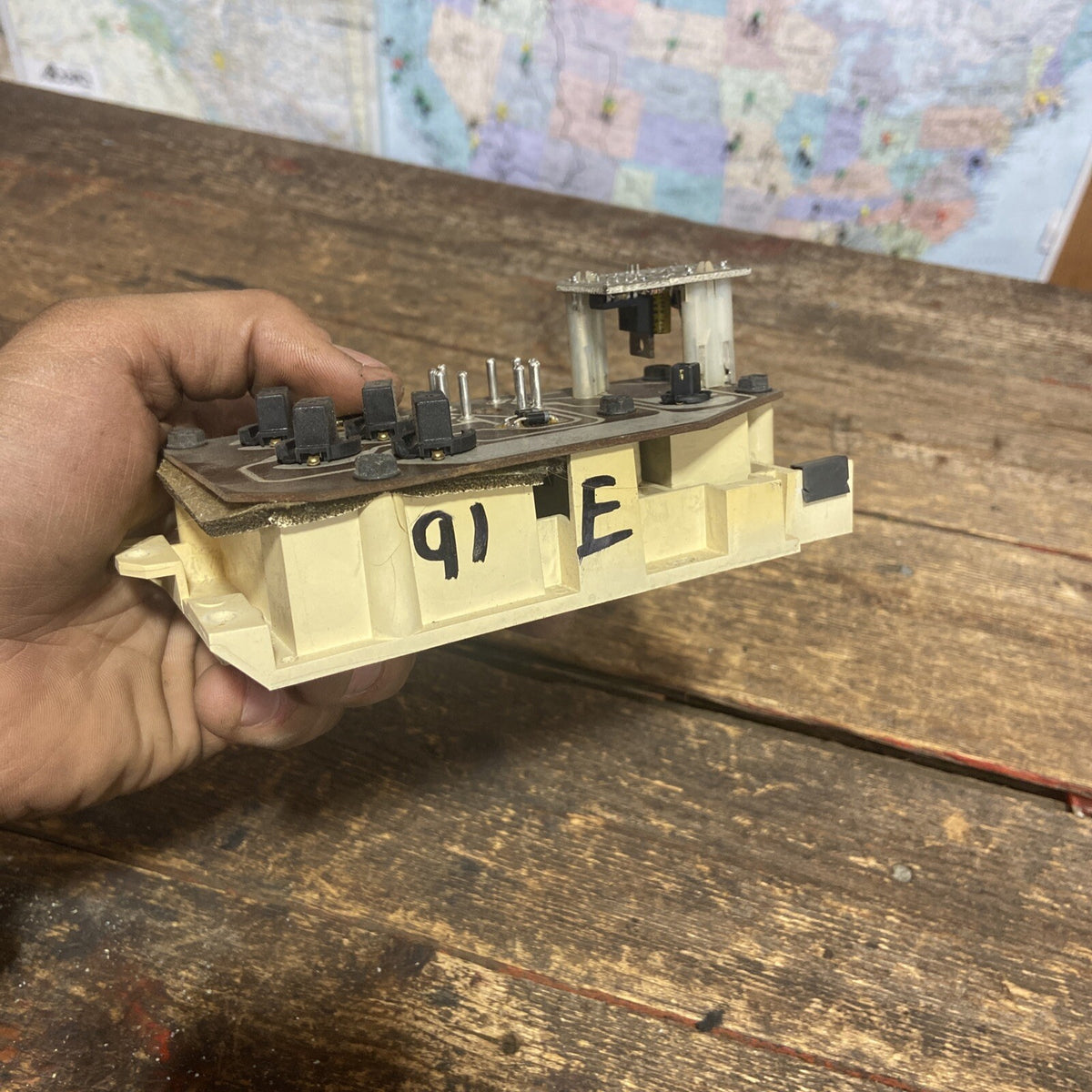 1990 - 1993 DODGE RAM 250 350 CUMMINS MESSAGE CENTER FOR DASH 4375912