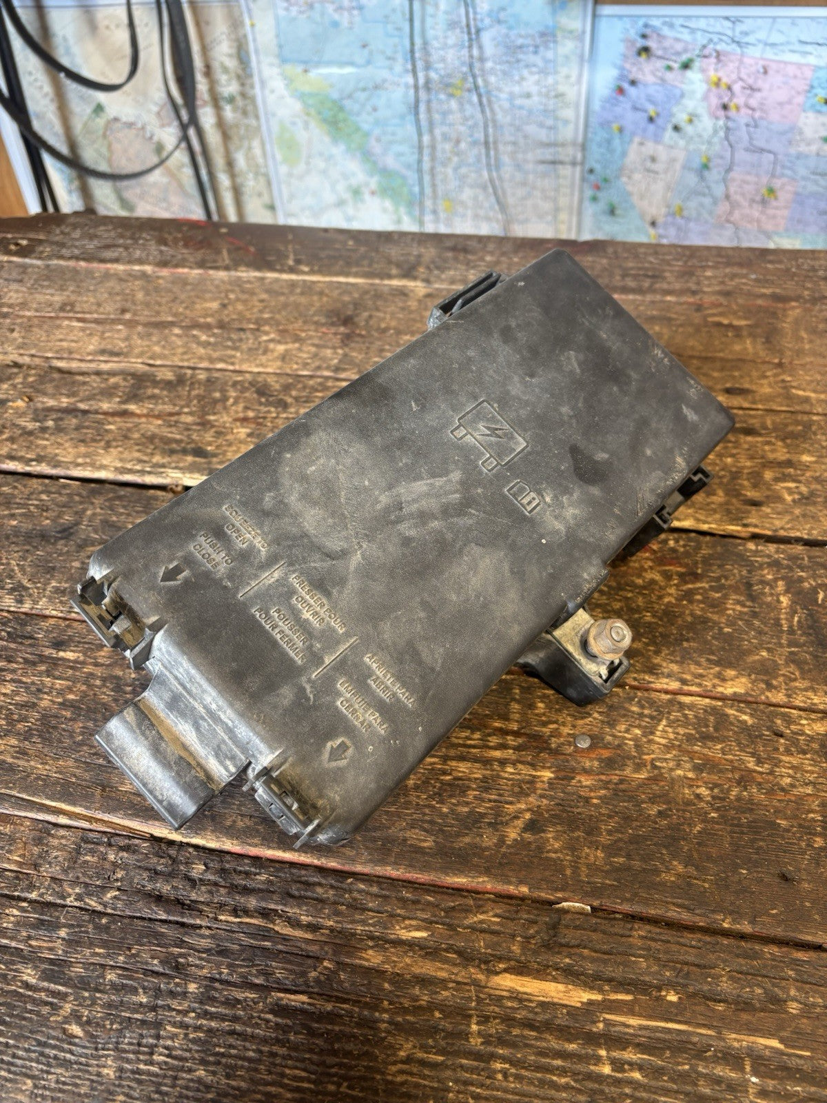 2008 DODGE RAM 1500 4x4 TIPM FUSEBOX 68028003ac TOTAL INTEGRATED POWER MODULE