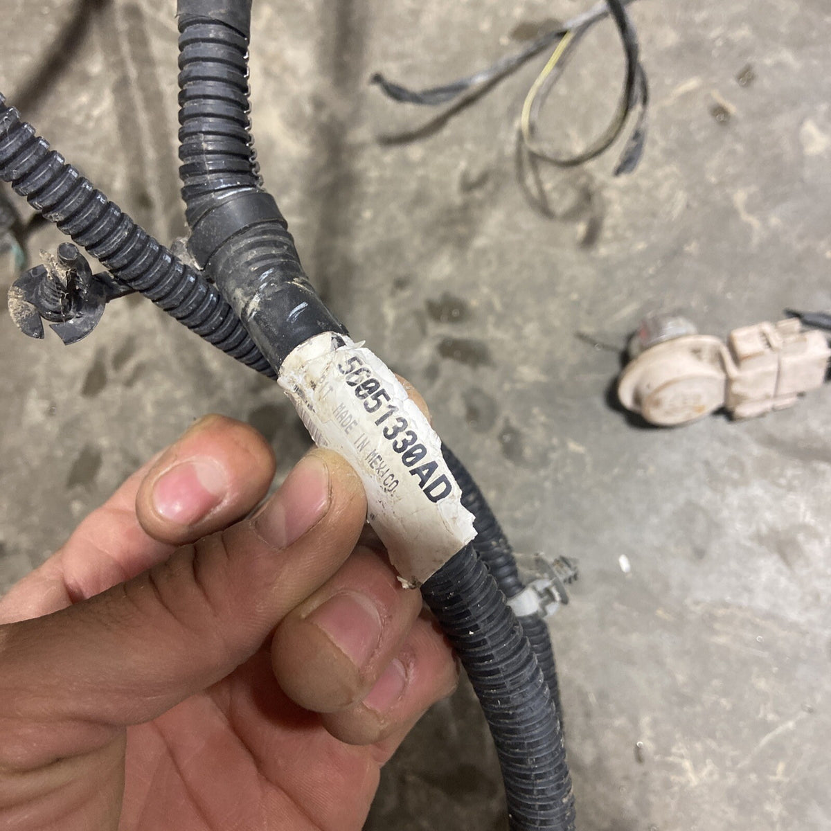 2006 DODGE RAM 2500 3500 CUMMINS ENGINE BAY WIRING HARNESS 56051330AD