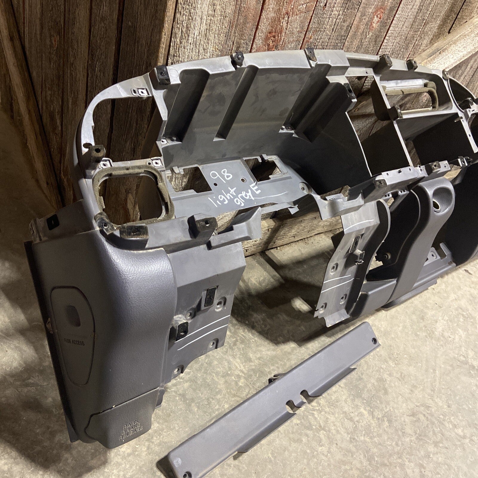 OEM 1998 DODGE RAM CUMMINS DASH CORE STRUCTURE LIGHT MIST GREY DASHBOARD