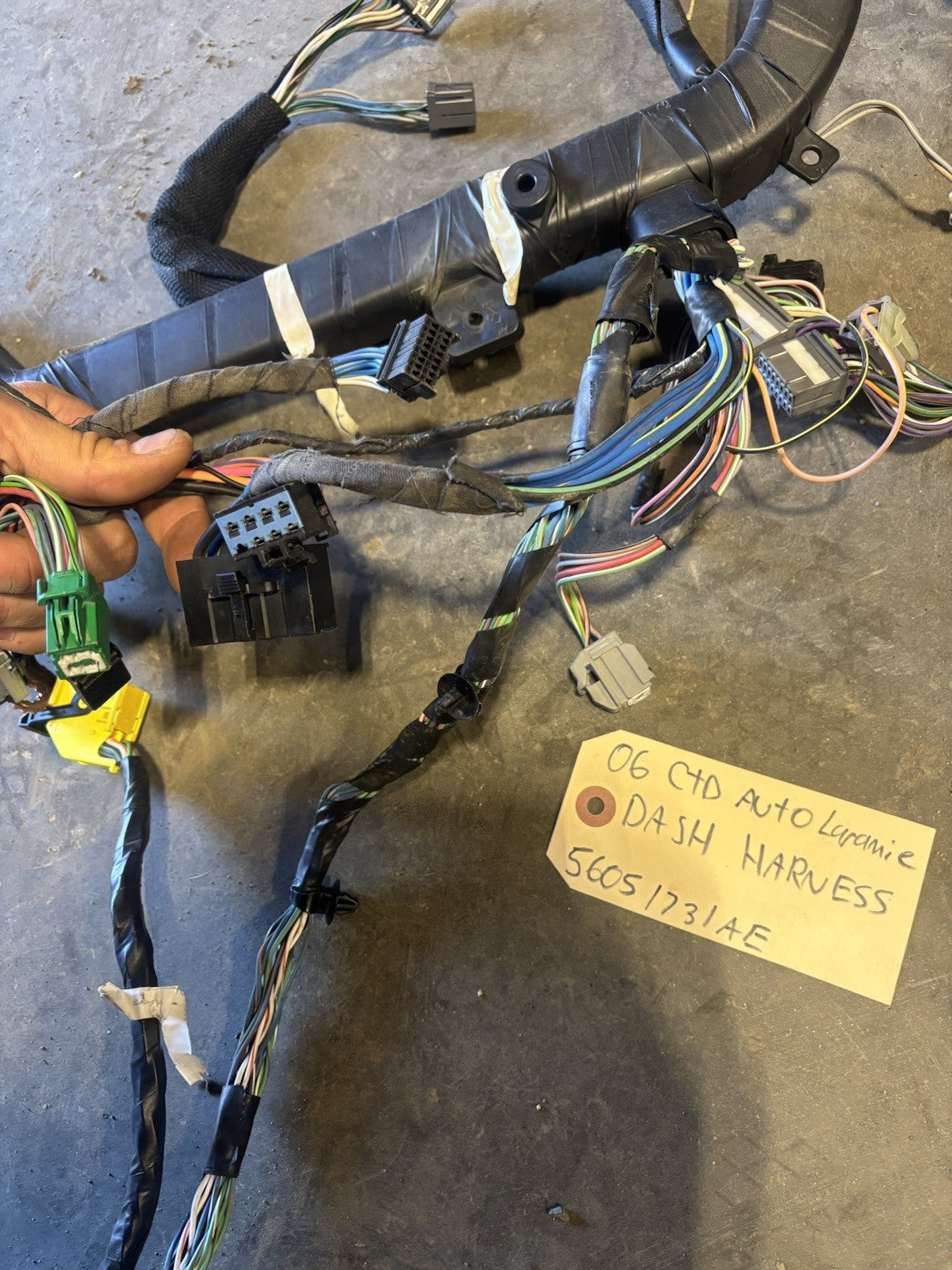 2006 2007 DODGE RAM CUMMINS AUTO DASH WIRING HARNESS LARAMIE 56051731AE