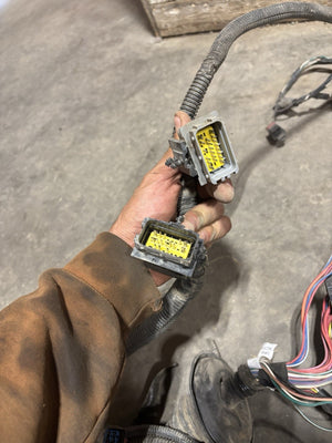 2004 2005 DODGE RAM CUMMINS ENGINE BAY WIRING HARNESS 56051898AA