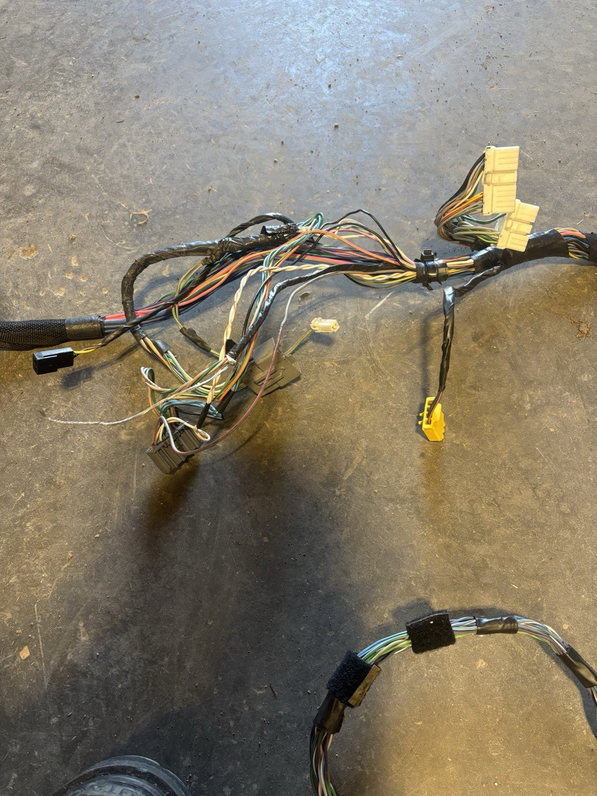 2006 2007 DODGE RAM CUMMINS AUTO DASH WIRING HARNESS LARAMIE 56051731AE