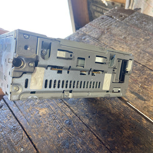 1994 - 2002 DODGE RAM 1500 2500 3500 OEM RADIO CD TAPE CASSETTE PLAYER P04704383