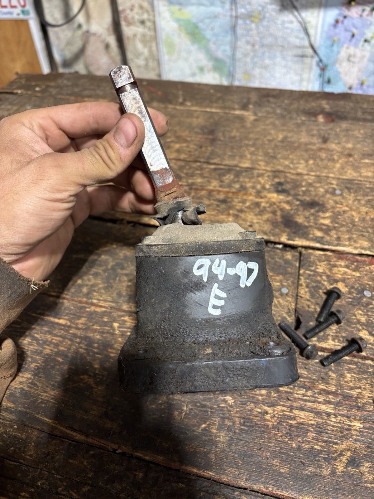 2ND GEN 1994 - 1997 DODGE RAM 1500 NV3500 MANUAL TRANSMISSION SHIFTER STUB TOP