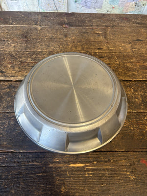 OEM 1989 - 1993 DODGE RAM 250 1ST GEN CUMMINS 2WD HUB CAP