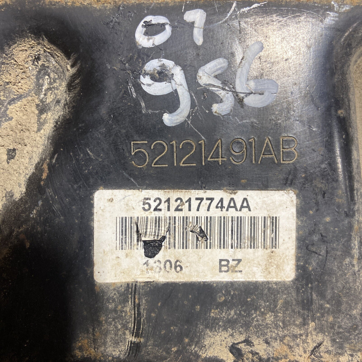 2004 - 2012 DODGE RAM 2500 3500 CUMMINS G56 MANUAL TRANSMISSION MOUNT 52121491AC