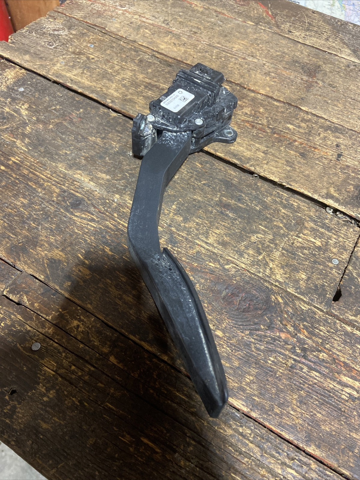2006 DODGE RAM 2500 3500 5.9l CUMMINS ACCELERATOR GAS PEDAL 53032794ab