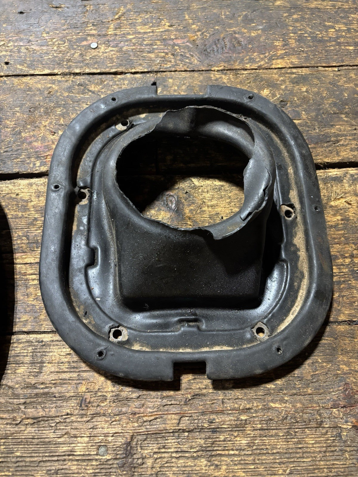 1994-1997 DODGE RAM 2500 3500 CUMMINS 2WD MANUAL TRANSMISSION SHIFTER BOOT SET