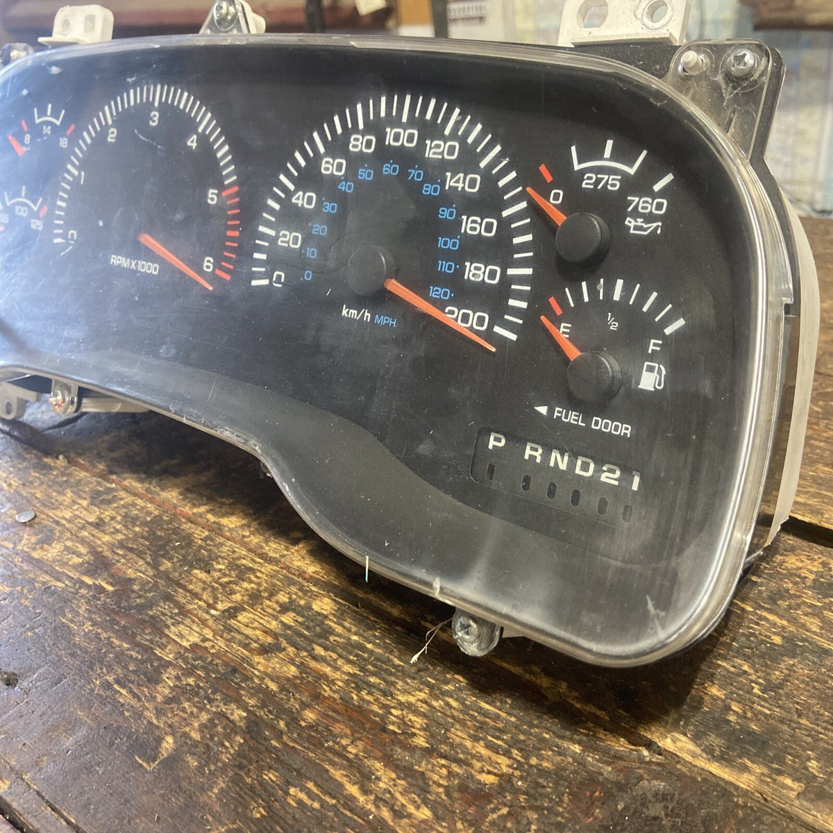 1999 2000 DODGE RAM 1500 2500 3500 GAS AUTO INSTRUMENT GAUGE CLUSTER 56020620