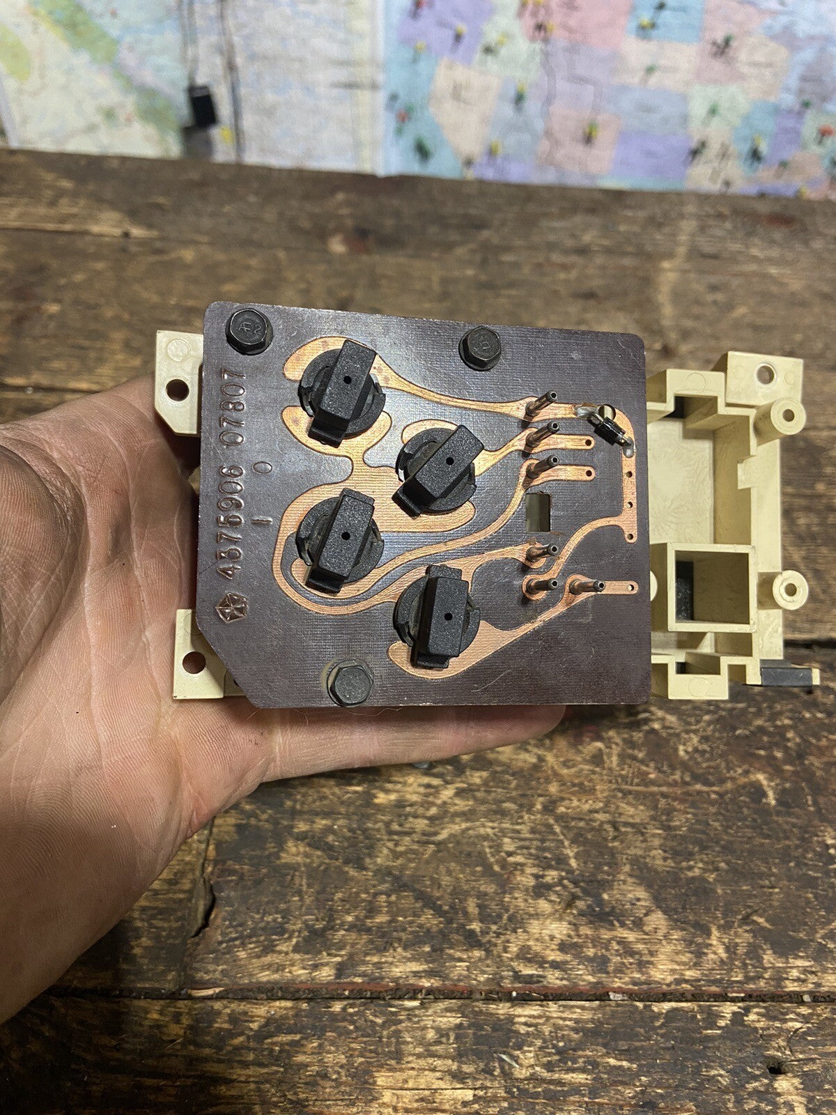 OEM 1981-1993 DODGE RAM 150 250 350 DASH MESSAGE CENTER PN 4375906