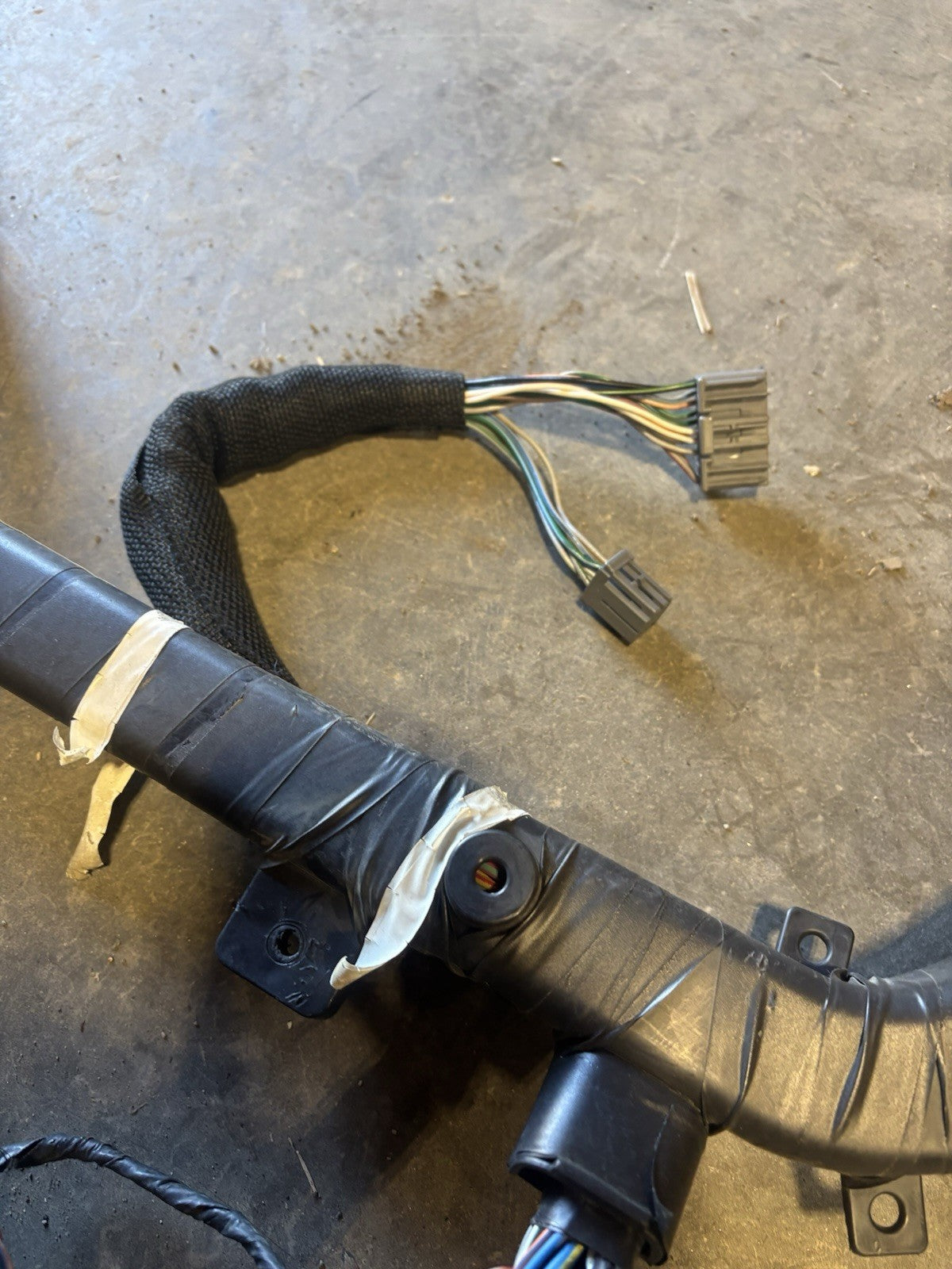 2006 2007 DODGE RAM CUMMINS AUTO DASH WIRING HARNESS LARAMIE 56051731AE