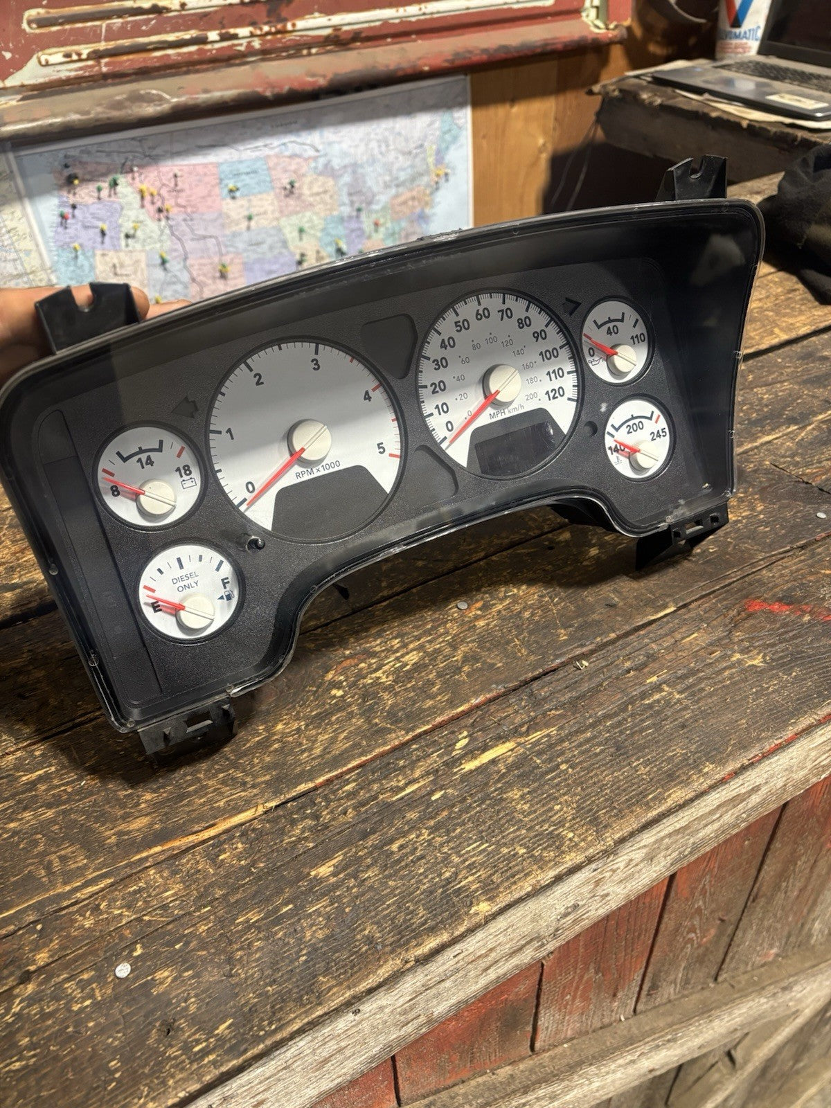 2007 DODGE RAM 2500 3500 5.9L CUMMINS GAUGE CLUSTER 228,000miles P05172050AF