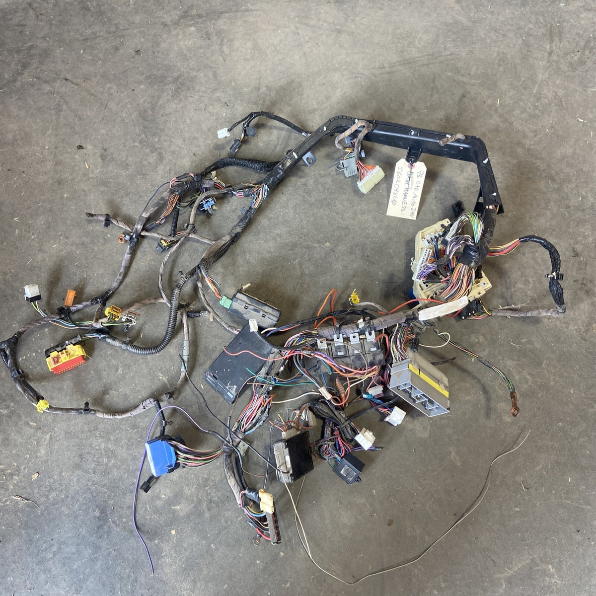 1998 DODGE RAM 2500 3500 12V/ 24V CUMMINS AUTOMATIC DASH HARNESS 56020481AD