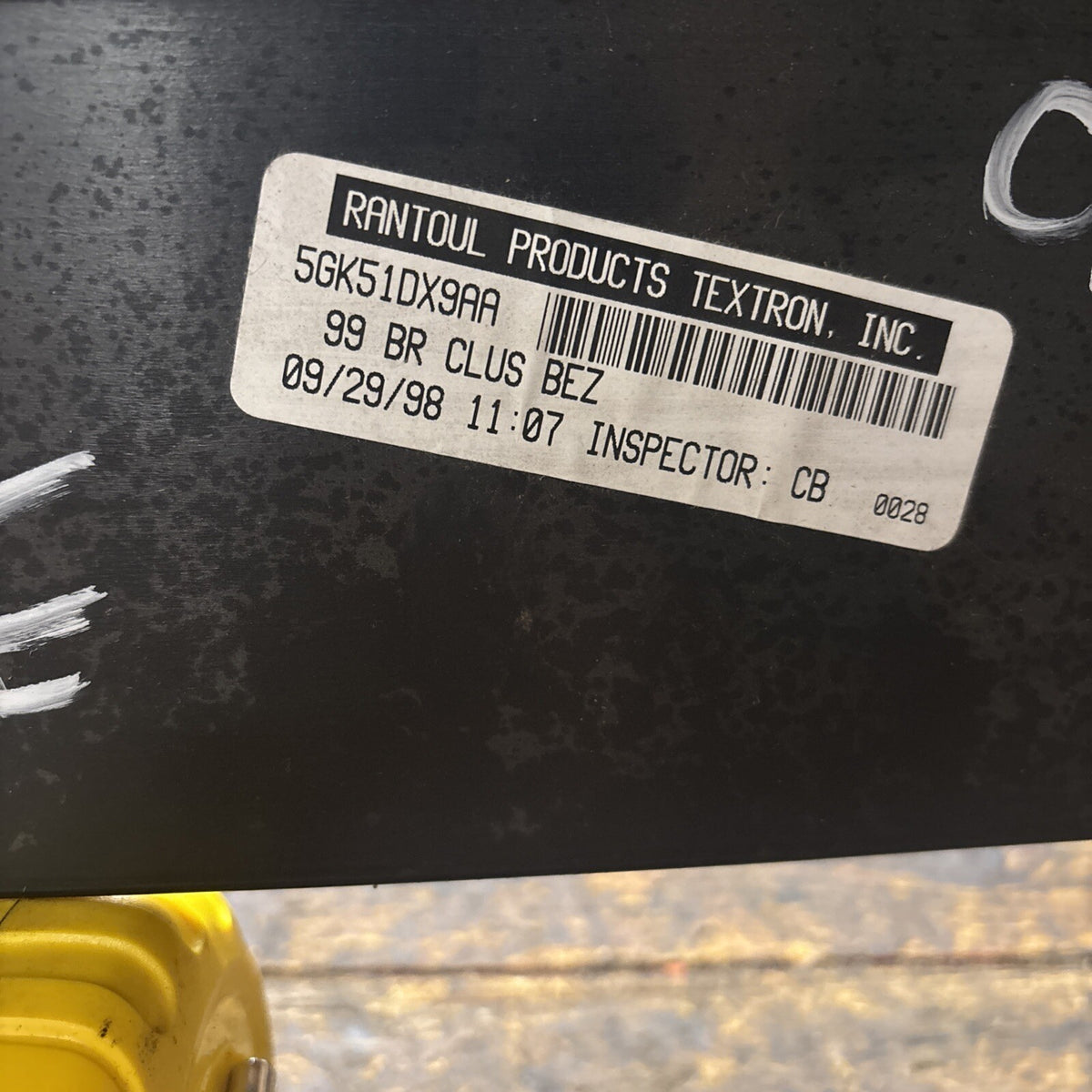 1999-2002 DODGE RAM 2500 3500 GAUGE DASH BEZEL RADIO SURROUND  