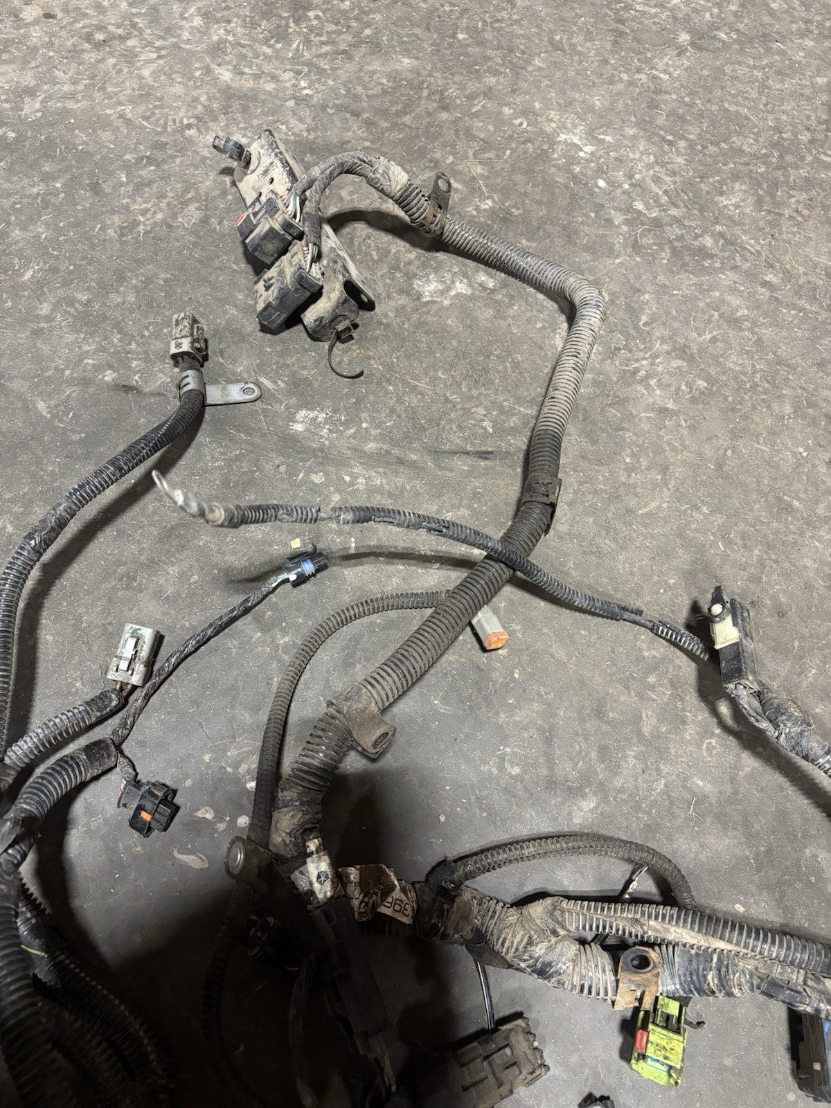 2003 DODGE RAM 2500 3500 5.9L CUMMINS AUTOMATIC ENGINE HARNESS 3965224 3965108